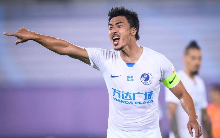  尤文图斯老将建功经验制胜年轻队伍难招架